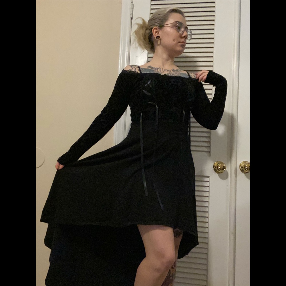 🚨Royal Bones Floral Velvet Hi-Low Dress🚨